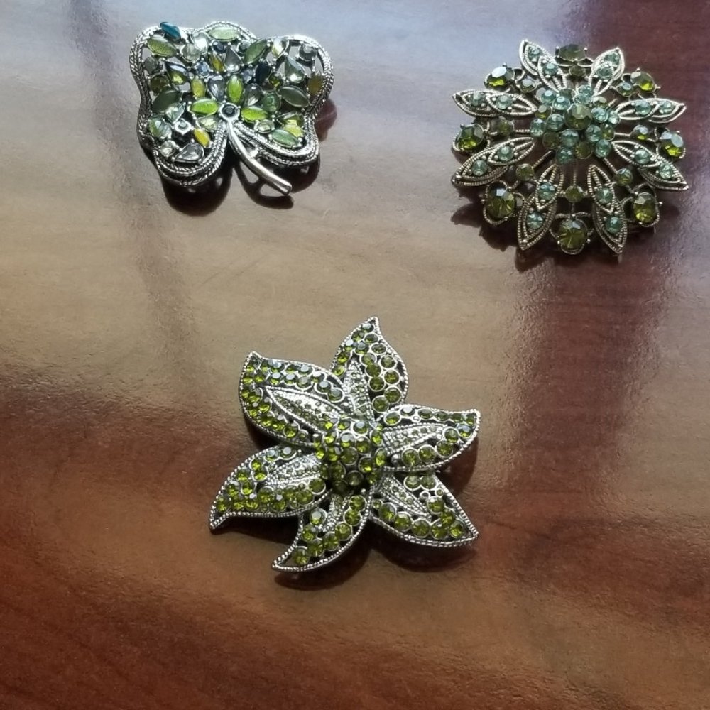 Fashion Pins Bundle
